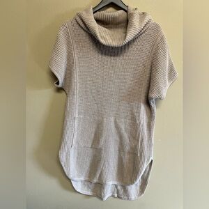 UGG Tan Cowl Neck Short Sleeve Sweater L